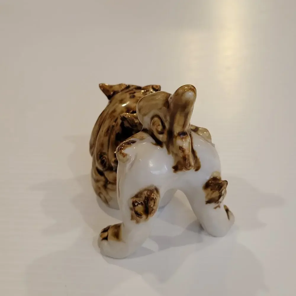 Vintage Unique Chinese Asian Foo Dogs-Fu Figurine